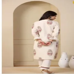Ladies Cotton Kurti, GSM 180 GSM