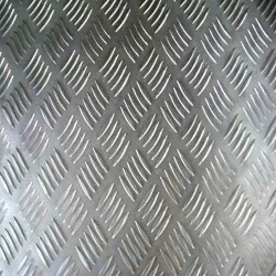Chequered Plates Size 4x16Ft, Thickness 5 mm