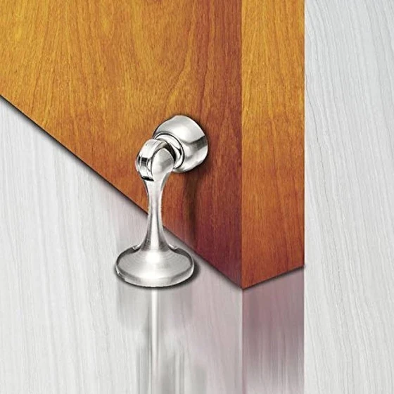 silver-door-magnet-2.webp