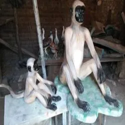 Horse fiber statue, Color White