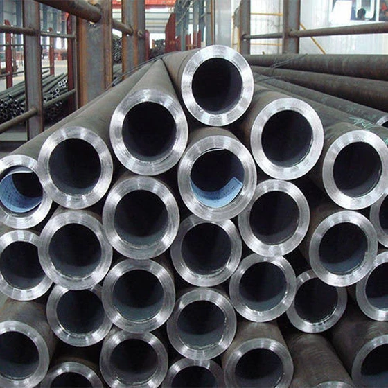 stainless-steel-seamless-pipes.webp
