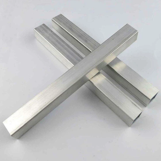 aluminium-square-bar-2.webp