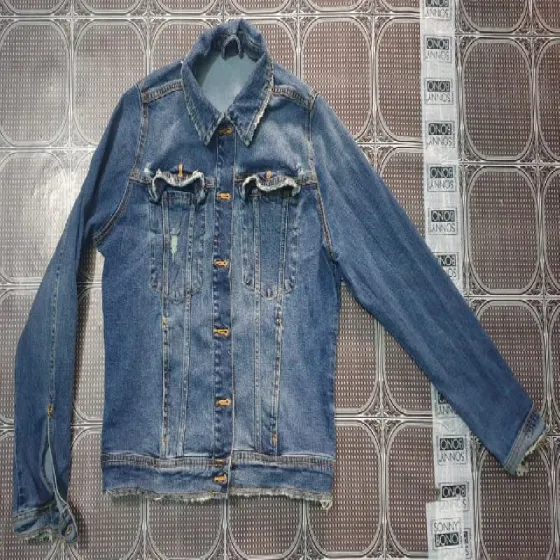 18999938-1-iodryLD8.webp