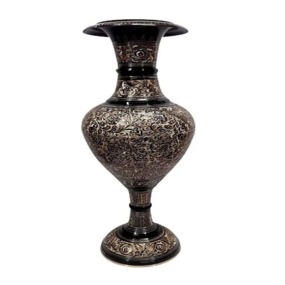 flower-vase-for-living-room.webp