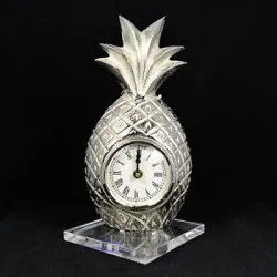 Acrylic Desk Clock, Size 18cm