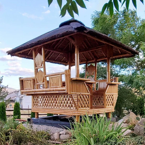 bamboo-gazebos-2.webp