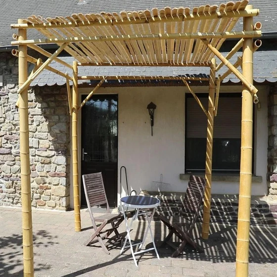 build-bamboo-pergola-2.webp