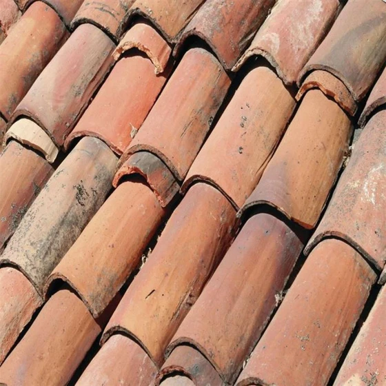 hand-made-clay-tiles-2.webp