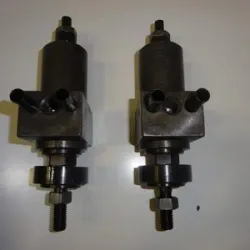 Size 6, 10 32 Poppet Valves Zncn 1340, Model NameNumber HD-M-SEW610