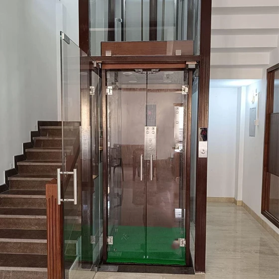 residential-capsule-lift-1.webp