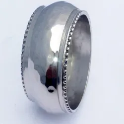 Napkin Rings, UsageApplication Hotel