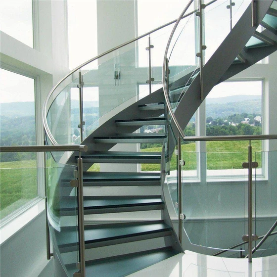 bend-staire-glass-2.webp