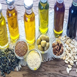 Premium Quality Natural Edible Oil Lowest Price Online