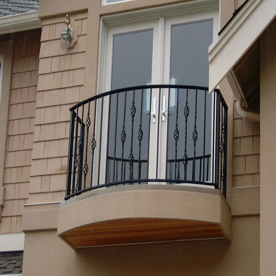 iron-balcony-railing-2.webp