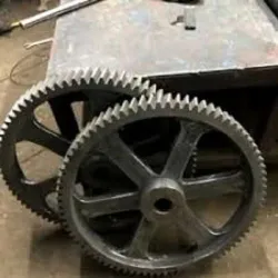 Round SGI Ductile Cast Iron Gear Wheel, Color CUSTOMIZED