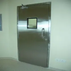 Swing Door Lift, Max Persons 13 Persons