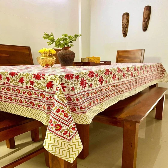 floral-table-cover-2.webp