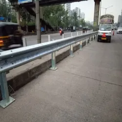 Metal Crash Beam Barrier, Dimension 3mm x 267mm