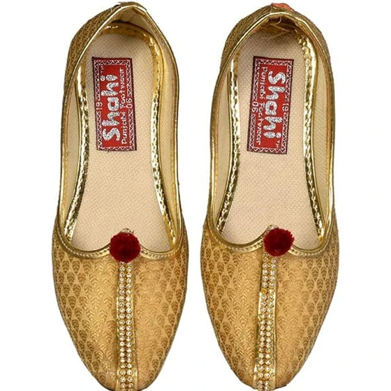 mojari-jutti.webp