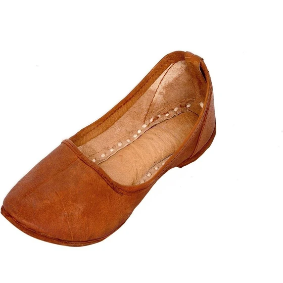 mojaris-shoes.webp