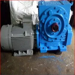 Shaft Mounted Gearboxes, Material Cast Iron