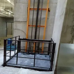 Hydraulic Goods Elevator, Door Style Automatic