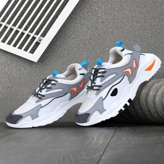 sport-mens-shoes-2.webp