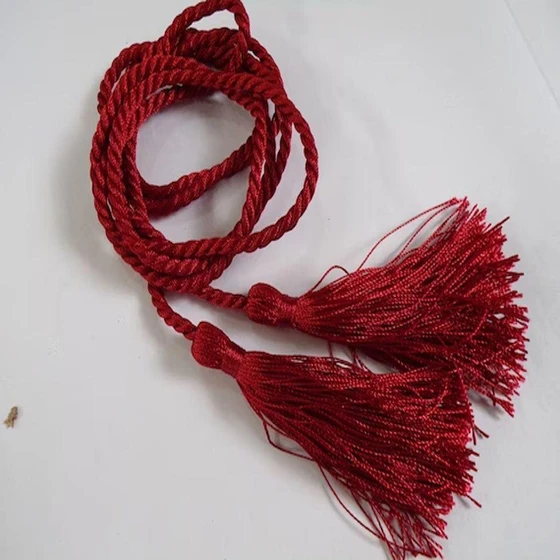 red-twisted-tassels-2.webp