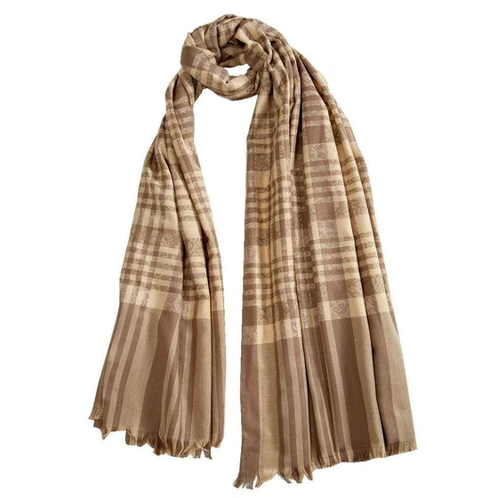 artificial-woolen-shawl-2.webp