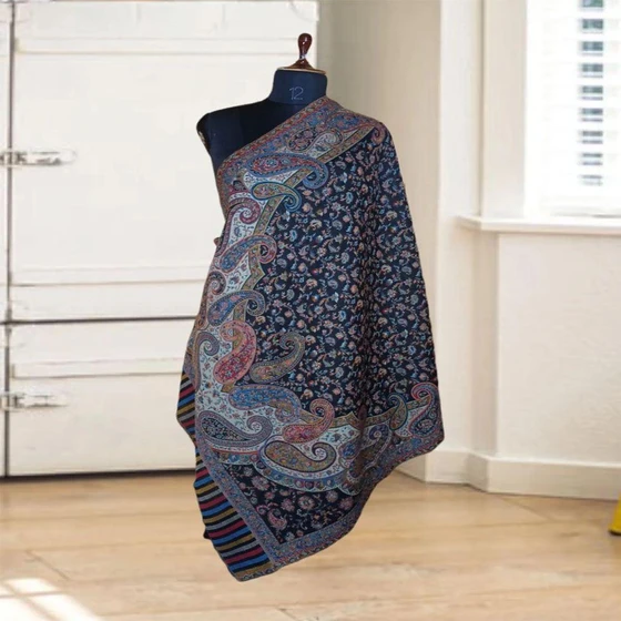 multicolor-woolen-shawl-2.webp