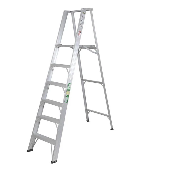 aluminum-platform-ladder-2.webp