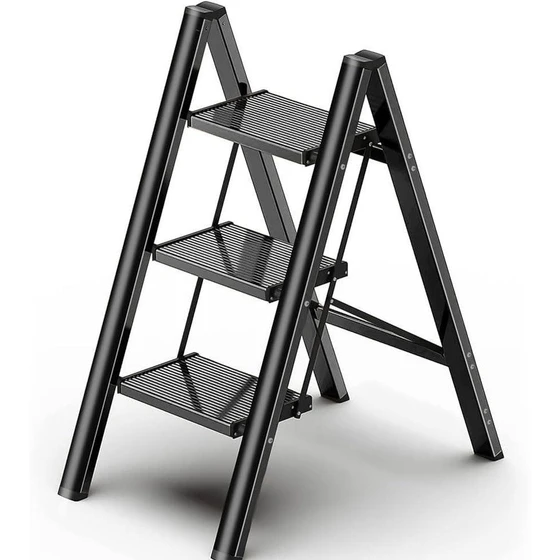 folding-step-ladders-2.webp