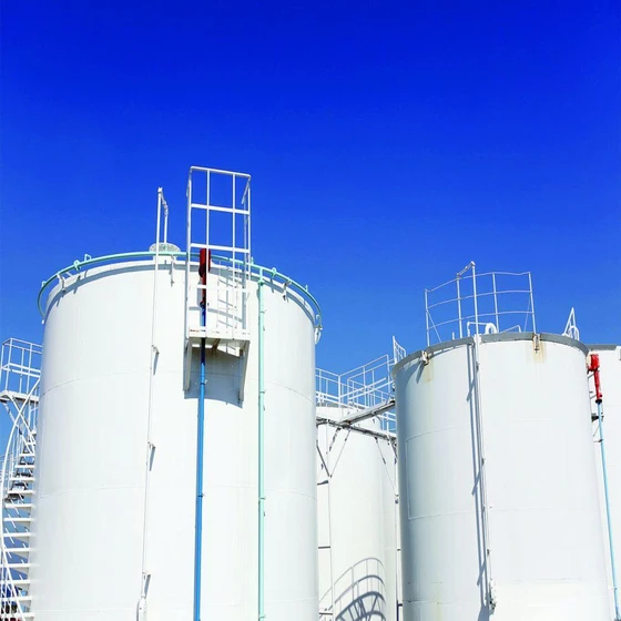 industrial-storage-tanks-2.webp
