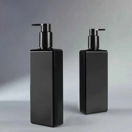 cosmetic-plastic-bottles-2.webp