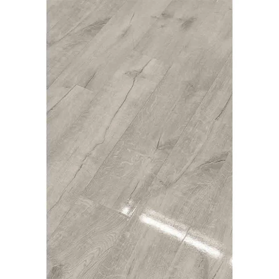 laminate-flooring.webp