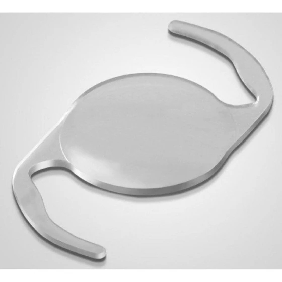 optic-clear-lens-2.webp