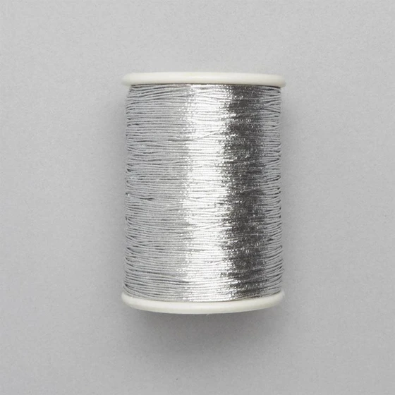 silver-zari-thread-2.webp