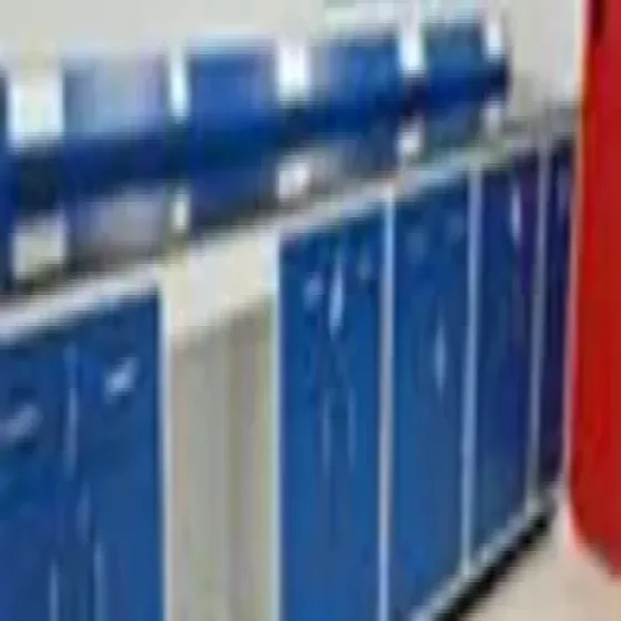 manufacturers-lab-furniture-I6G6TNoC.webp