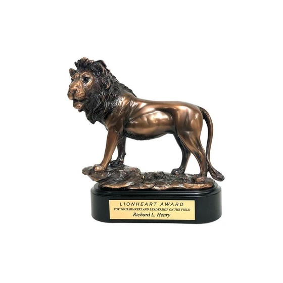award-lion-trophy-2.webp