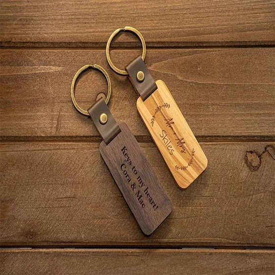 bamboo-brown-keychain-1.webp