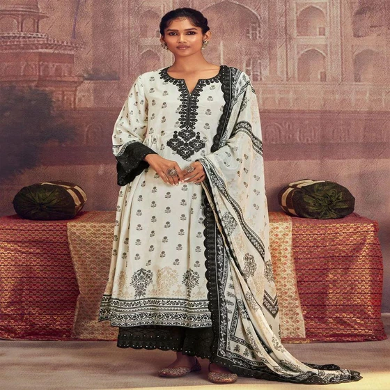 embroidered-pattern-suit-2.webp