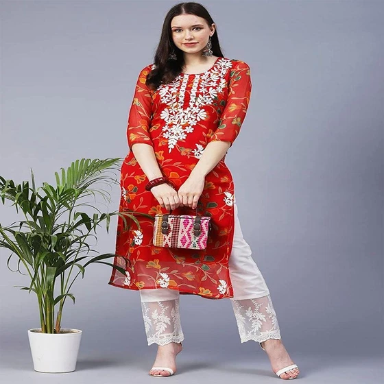 printed-embroidered-kurti-2.webp