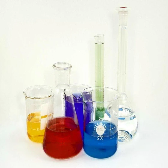 laboratory-containers-2.webp