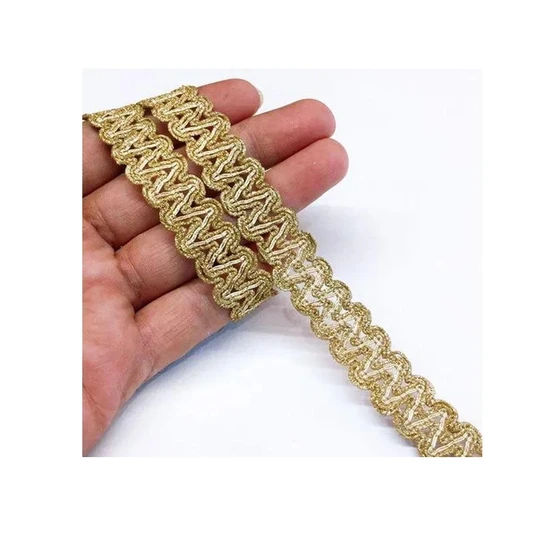 braiding-lace-2.webp