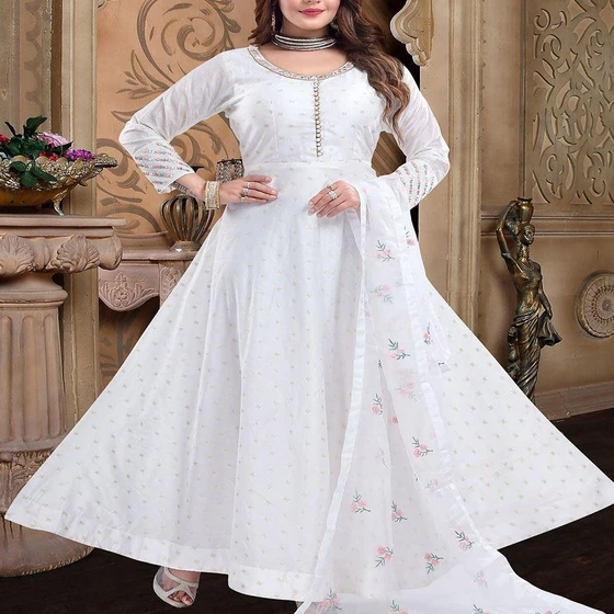 chanderi-wedding-suit-2.webp