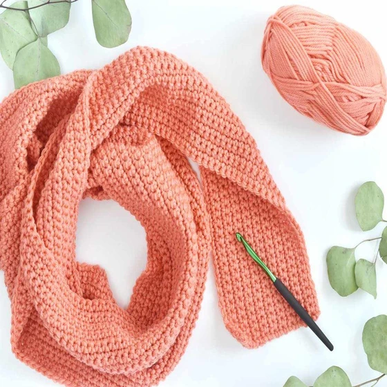 crochet-woolen-scarves-2.webp