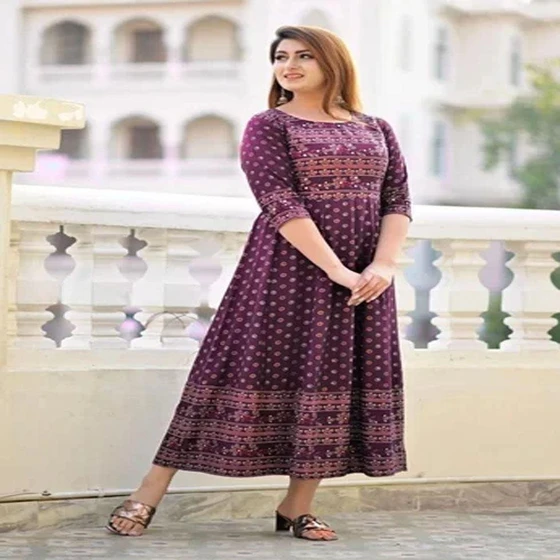 long-ladies-kurtis-1.webp