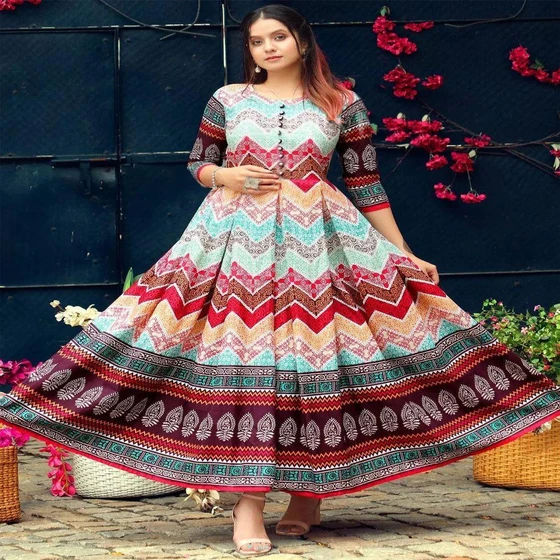 long-ladies-kurti-2.webp
