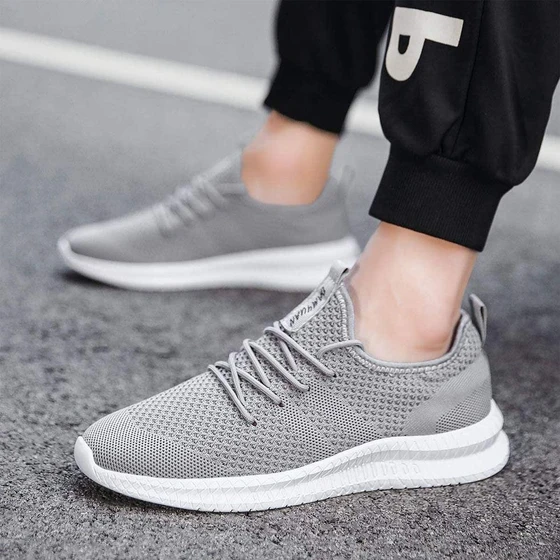 mens-sports-shoes-2.webp