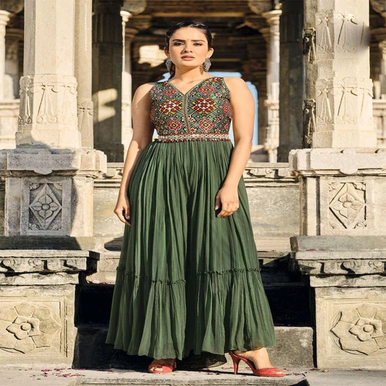 party-wear-dress-1.webp